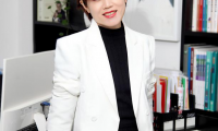 從美女設(shè)計(jì)師到年輕有為颯老板 東北“老妹兒”李曉坤的生意經(jīng)