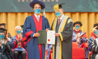 香港大學(xué)授予鄭志剛名譽(yù)院士稱號，彰顯社會工作者不凡的價值