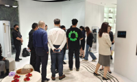 廣州設(shè)計周：看海爾家庭機器人盡顯融合設(shè)計美學(xué)與智慧清潔場景新方案