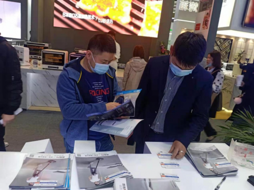 未來吸塵器什么樣？2021AWE有答案了！