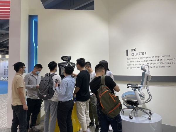春季上新！西昊全新人體工學(xué)椅亮相羊城！