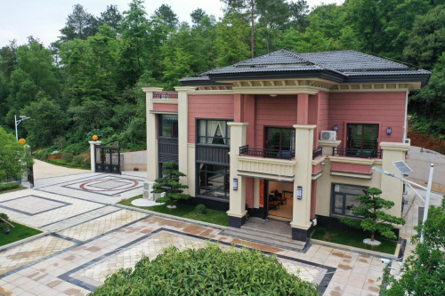 農(nóng)村自建房，這才是爸媽喜歡的養(yǎng)老別墅，典雅大氣又好住
