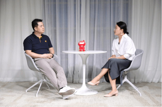 對(duì)話打扮家崔?。何冶葎e人更篤定