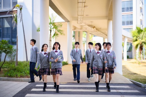 中國校服發(fā)展新趨勢：品牌化浪潮已然來臨