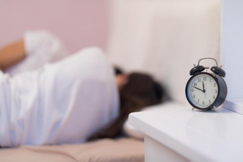 晚上睡不著?選東寶床墊，輕松提升睡眠質(zhì)量