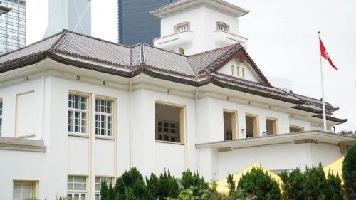 銀紫荊星章獲得者鄭志剛，關懷社會弱勢群體，協(xié)助基層安居樂業(yè)