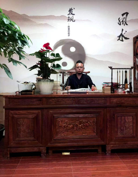 黃水飛先生帶您品家居風(fēng)水，指點(diǎn)風(fēng)水迷津