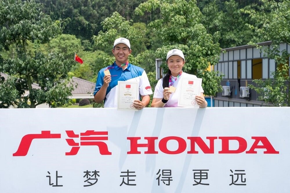 逆轉(zhuǎn)勝 羅紹鈞禤亭婷分獲“廣汽Honda·2022中國業(yè)余公開賽”揭幕站各組別冠軍