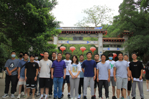 中建安裝南方公司福州地鐵4號線開展“永攀高峰 共創(chuàng)夢想”爬山比賽