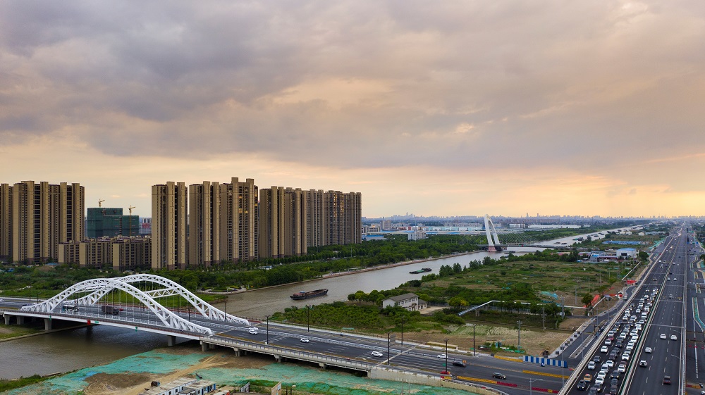 南通市通州區(qū)：構(gòu)建現(xiàn)代化大交通，跑出新時(shí)代加速度