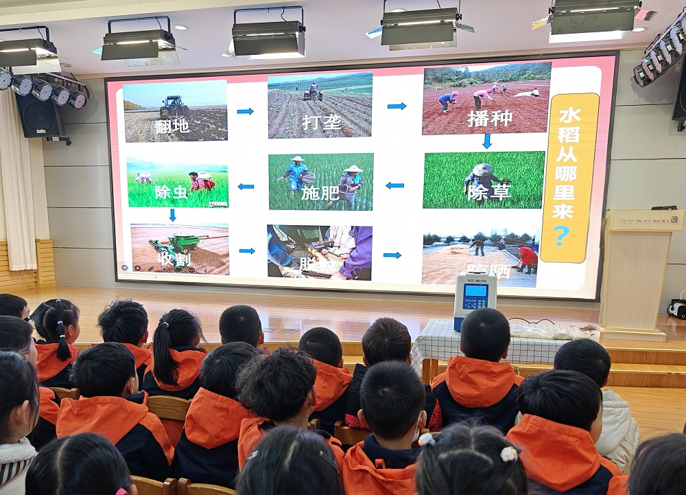 無錫市文熙幼兒園組織“小小營養(yǎng)師”科普活動，帶領(lǐng)孩子們探秘大米世界