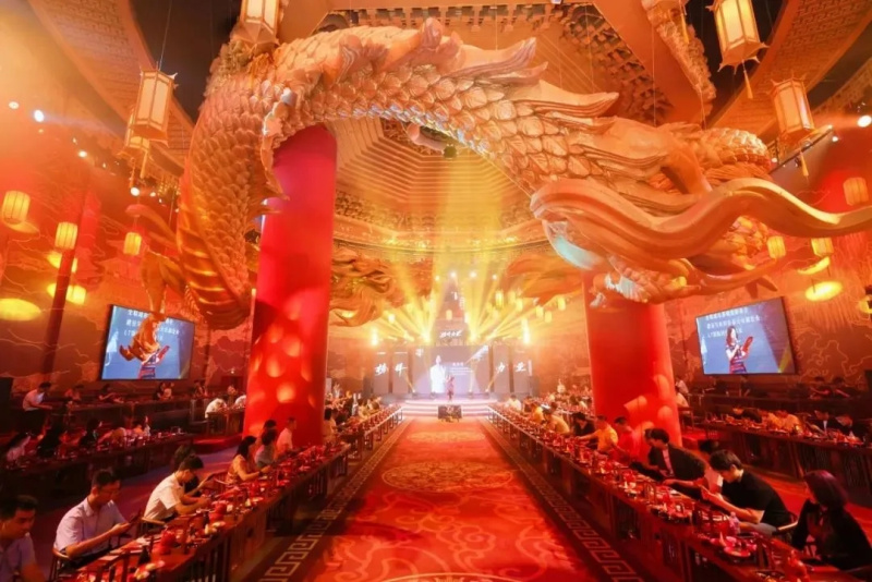 冠珠瓷磚榮獲2025榜樣力量“年度家居領(lǐng)軍品牌”、“年度設(shè)計美學(xué)產(chǎn)品金獎”稱號