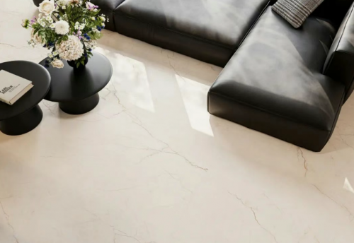 ?現(xiàn)代極簡風(fēng)格品牌瓷磚優(yōu)選指南：誰更懂純粹美學(xué)？